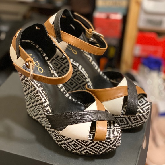 ALDO x Peep-Toe Platform/Wedge Sandals - Picture 2 of 5